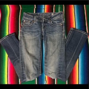 Miss Me Embellished Jeans SIZE: 23